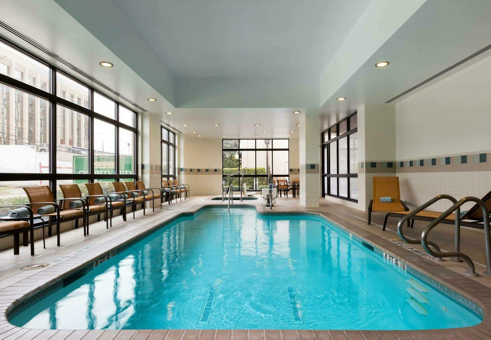 Courtyard By Marriott Houston Galleria Dış mekan fotoğraf